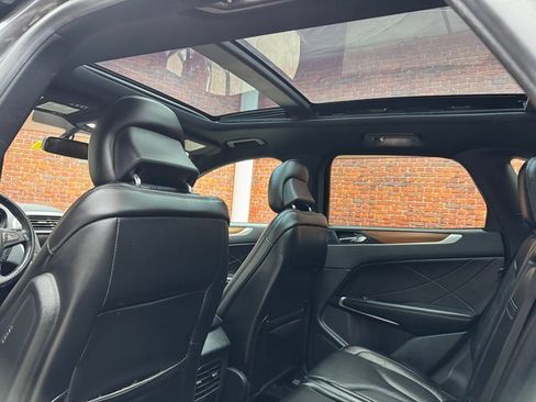 Used 2019 Lincoln MKC Select w/ Select Plus Package image 24