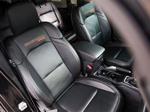 Used 2021 Jeep Wrangler Unlimited Rubicon w/ Xtreme Recon 35" Tire Package image 31