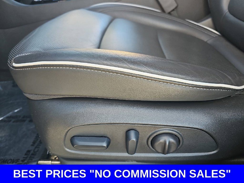 Used 2024 Buick Encore GX Avenir w/ Avenir Convenience Package FWD image 29