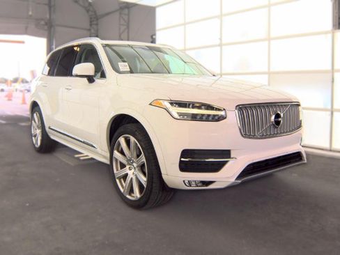 Used 2019 Volvo XC90 T6 Inscription w/ Protection Package Premier AWD/4WD image 2