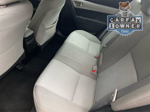 Used 2016 Toyota Corolla LE FWD image 11