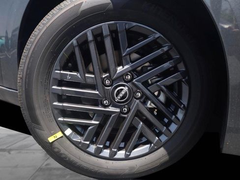 New 2026 Nissan Sentra SV w/ SV Convenience Package FWD image 3