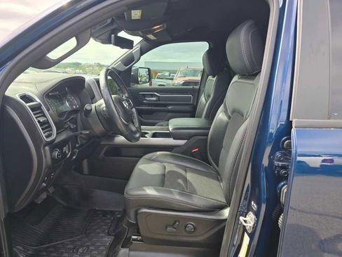 Used 2022 RAM 1500 Big Horn AWD/4WD image 9