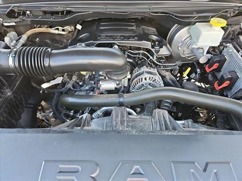 Used 2022 RAM 1500 Laramie w/ Sport Appearance Package AWD/4WD image 28