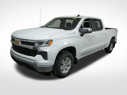 Used 2025 Chevrolet Silverado 1500 LT w/ Work Truck Package AWD/4WD image 7