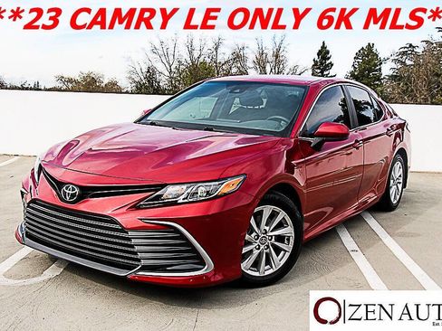 Used 2023 Toyota Camry LE image 3