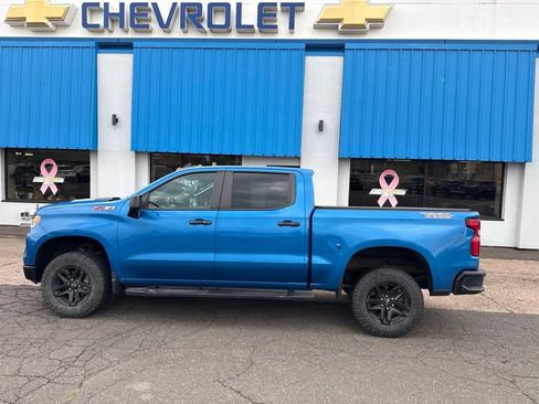 Used 2022 Chevrolet Silverado 1500 LT Trail Boss w/ Protection Package AWD/4WD image 16
