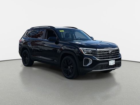 New 2026 Volkswagen Atlas SE image 26