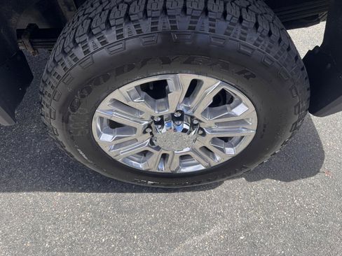 Used 2020 GMC Sierra 2500 Denali w/ Denali Ultimate Package AWD/4WD image 42