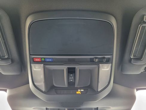 Used 2025 Subaru Forester Touring w/ Popular Package - Touring AWD/4WD image 20