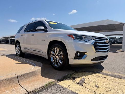 Used 2021 Chevrolet Traverse High Country AWD/4WD image 3