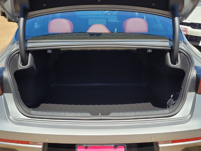 New 2026 Kia K5 GT-Line w/ GT-Line Premium Package FWD image 7