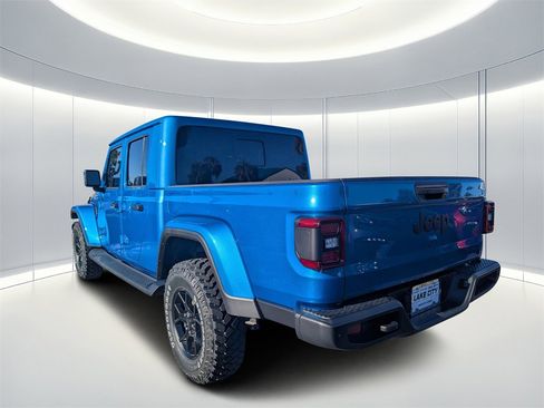 New 2025 Jeep Gladiator High Tide image 6