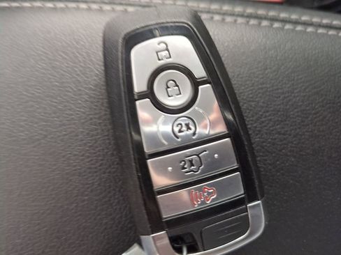 Used 2023 Ford Escape Platinum w/ Premium Technology Package image 37