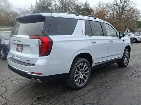 New 2026 GMC Yukon Denali w/ Denali Reserve Package image 4