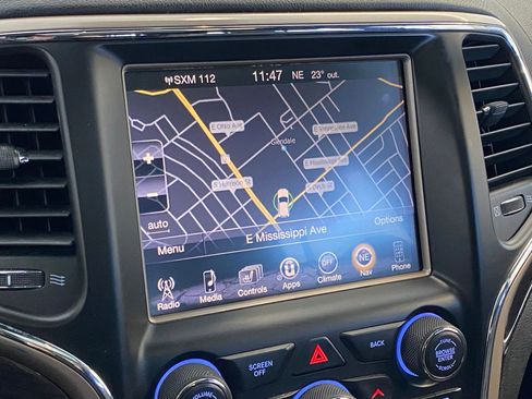 Used 2015 Jeep Grand Cherokee Overland w/ Advanced Technology Group image 26