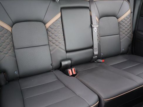 Used 2023 GMC Canyon Denali AWD/4WD image 20