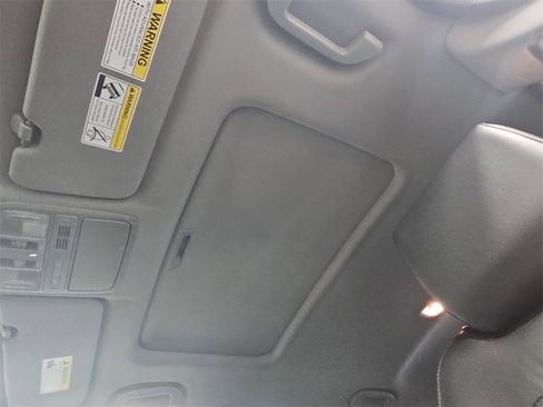 Used 2022 Honda CR-V EX-L image 28