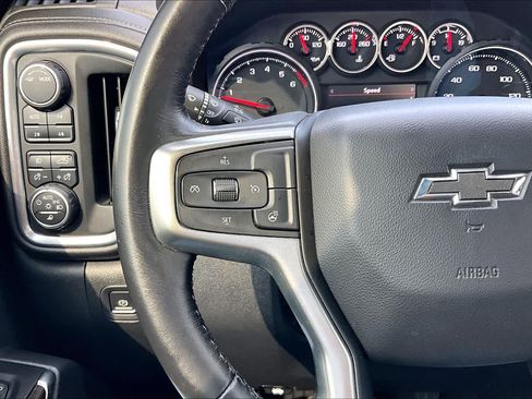 Used 2021 Chevrolet Silverado 1500 LT Trail Boss w/ Convenience Package II AWD/4WD image 40