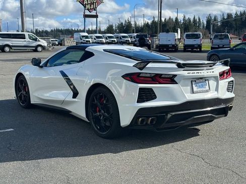 Used 2020 Chevrolet Corvette Stingray Premium Cpe w/ 3LT Preferred Equipment Group image 4