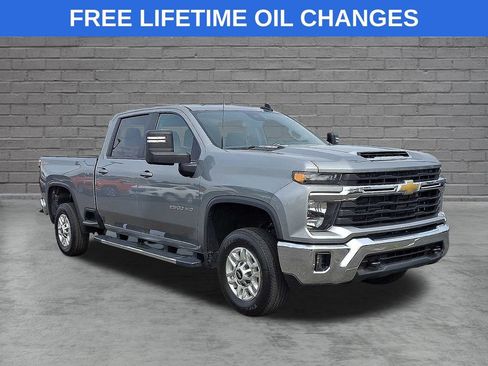 Used 2025 Chevrolet Silverado 2500 LT w/ Convenience Package AWD/4WD image 1