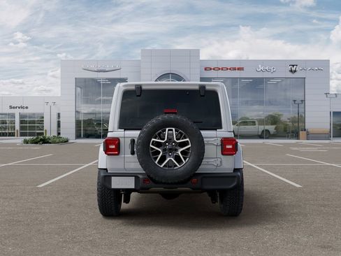 New 2026 Jeep Wrangler Unlimited Sahara AWD/4WD image 7