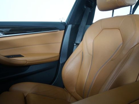 Used 2019 BMW 530i image 24