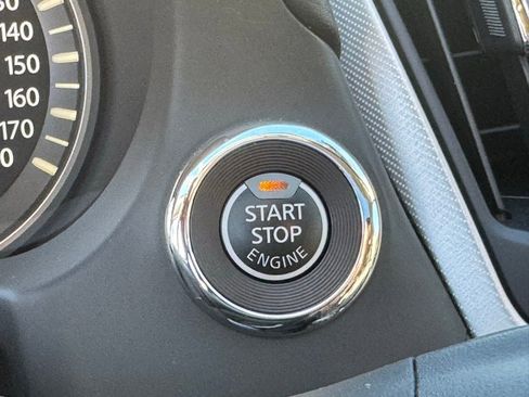 Used 2023 INFINITI Q50 Luxe image 26