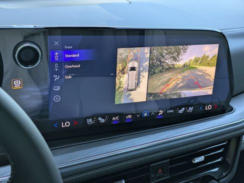 New 2026 Chevrolet Suburban Premier AWD/4WD image 21