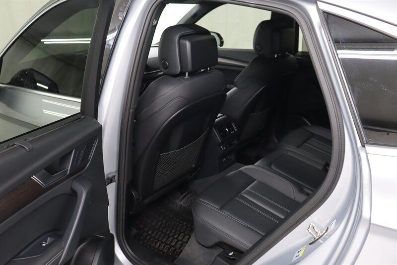 Used 2022 Audi Q5 2.0T Prestige AWD/4WD image 32