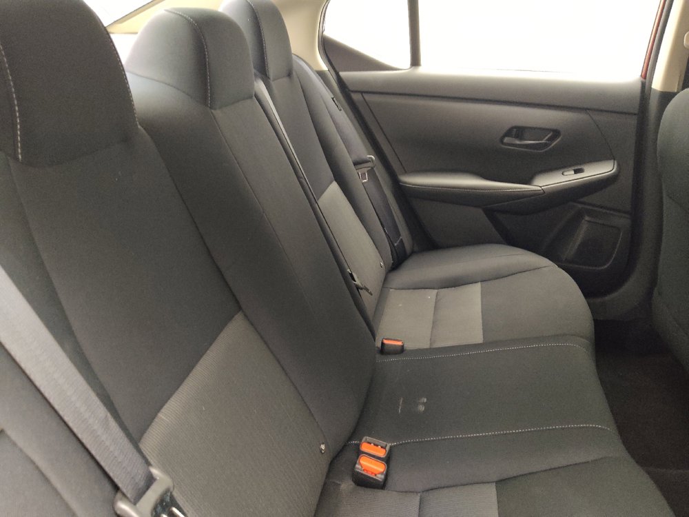 Used 2024 Nissan Sentra SV FWD image 19