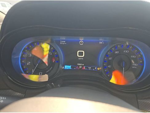Used 2016 Chrysler 300 S AWD/4WD image 4
