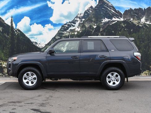 Certified 2024 Toyota 4Runner SR5 image 7