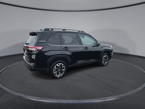 Used 2026 Subaru Forester Premium AWD/4WD image 9