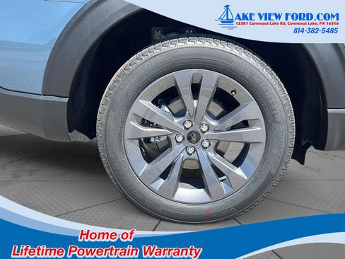 New 2026 Ford Explorer Active AWD/4WD image 3