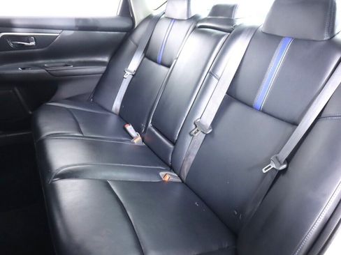 Used 2018 Nissan Altima 2.5 SR w/ SR Midnight Edition FWD image 33