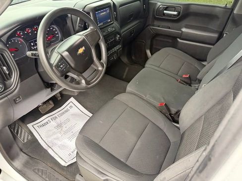 Used 2021 Chevrolet Silverado 1500 Custom image 17