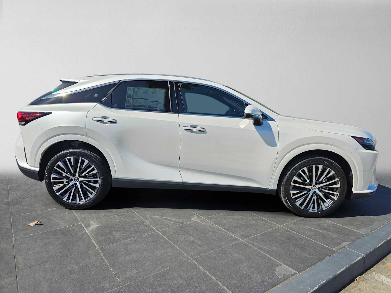 New 2026 Lexus RX 350 Premium Plus w/ Accessory Package (K3) FWD image 2