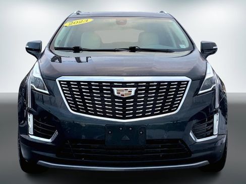Used 2023 Cadillac XT5 Premium Luxury image 2
