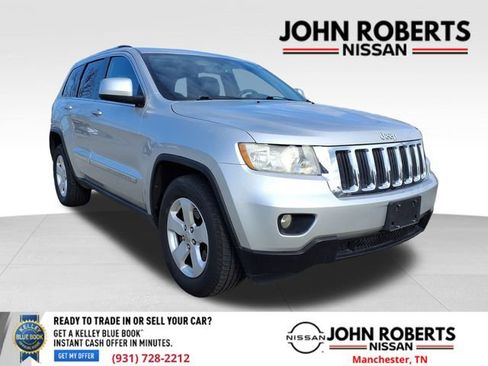 Used 2012 Jeep Grand Cherokee Laredo image 1