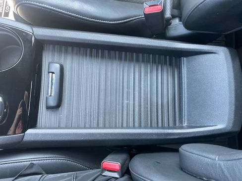 Used 2019 Honda Passport Touring image 17