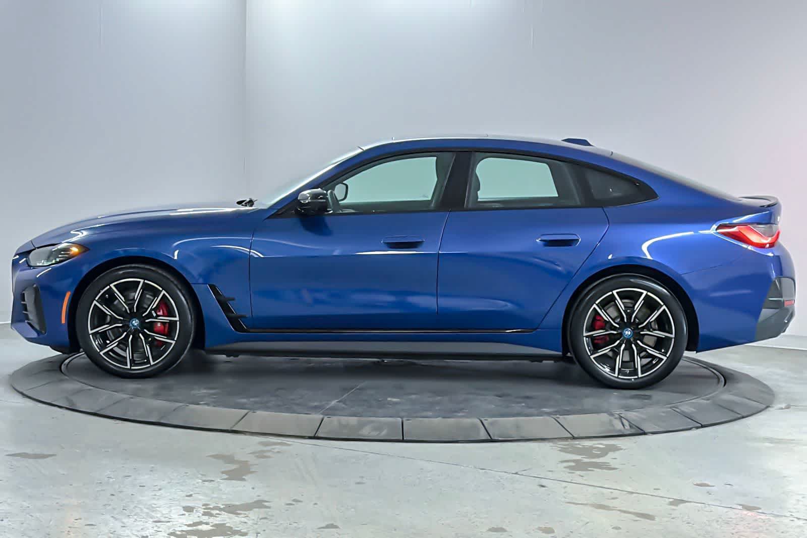 Used 2023 BMW i4 eDrive40 w/ M Sport Package RWD image 5