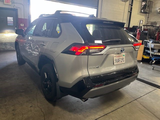 Used 2021 Toyota RAV4 XSE w/ XSE Grade Weather Package AWD/4WD image 2