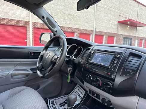 Used 2015 Toyota Tacoma 2WD Access Cab image 20