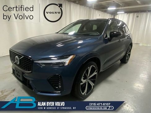 Certified 2025 Volvo XC60 B5 Ultra AWD/4WD image 1