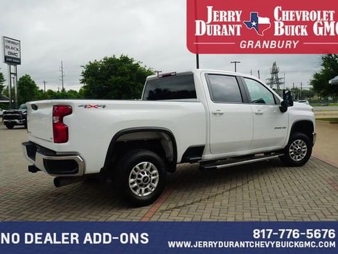 Used 2025 Chevrolet Silverado 2500 LT w/ Convenience Package AWD/4WD image 7