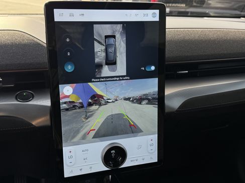 Certified 2023 Ford Mustang Mach-E GT image 25