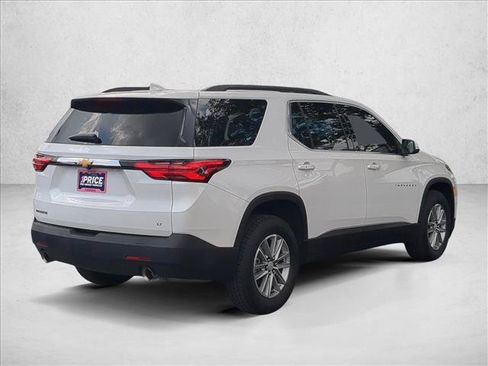 Certified 2023 Chevrolet Traverse LT FWD image 5