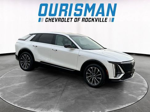 Used 2025 Cadillac Lyriq Sport AWD/4WD image 1