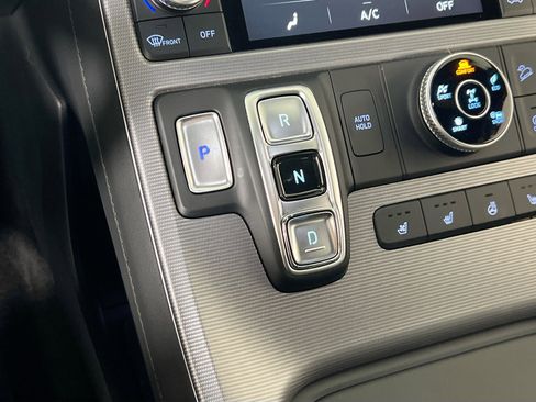 Used 2024 Hyundai Palisade Calligraphy image 17